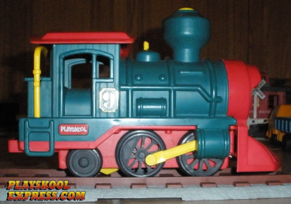 88 Playskool Express Locomotive Right
